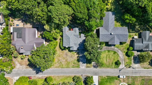 410 42nd Ave. N, Myrtle Beach, SC 29577