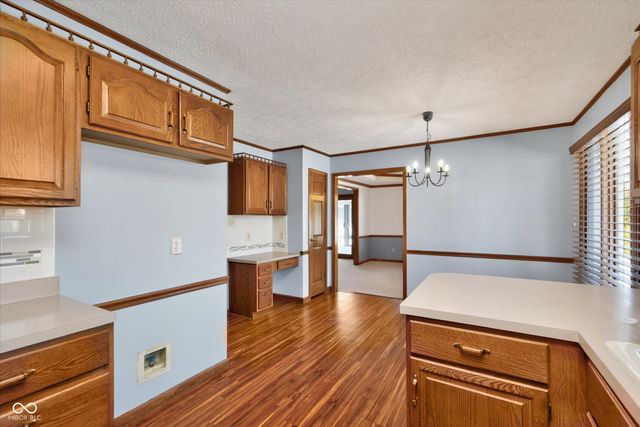 8512 Gallant Fox Drive, Indianapolis, IN 46217