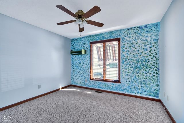 8512 Gallant Fox Drive, Indianapolis, IN 46217