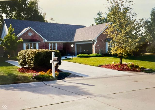 8512 Gallant Fox Drive, Indianapolis, IN 46217
