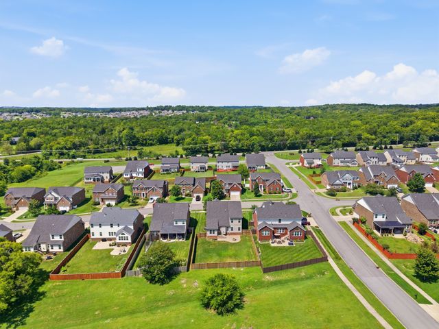 2605 Cortlandt Ct, Nolensville, TN 37135