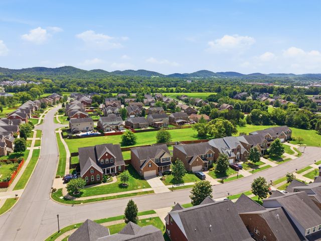2605 Cortlandt Ct, Nolensville, TN 37135