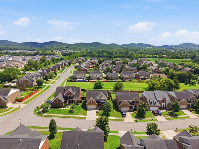 2605 Cortlandt Ct, Nolensville, TN 37135