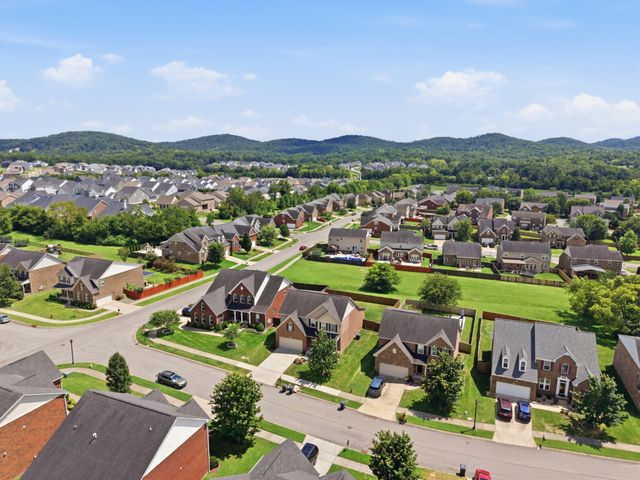 2605 Cortlandt Ct, Nolensville, TN 37135