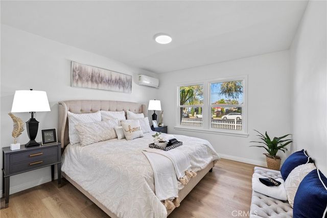 2100 W Valencia, Fullerton, CA 92833