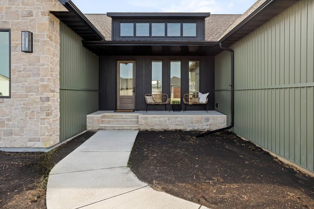4749 11th Street W, West Fargo, ND 58078