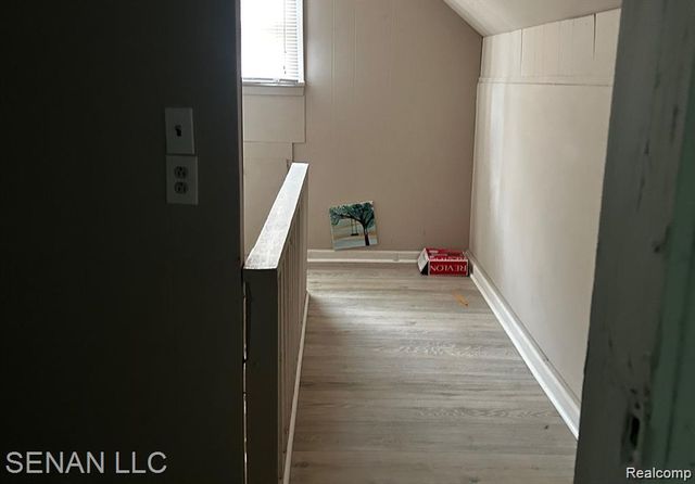 1520 E Oakland Avenue, Lansing, MI 48906