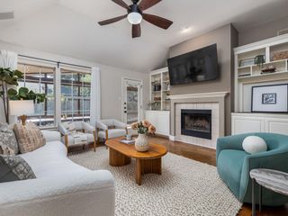 4505 Muskdeer DR, Austin, TX 78749