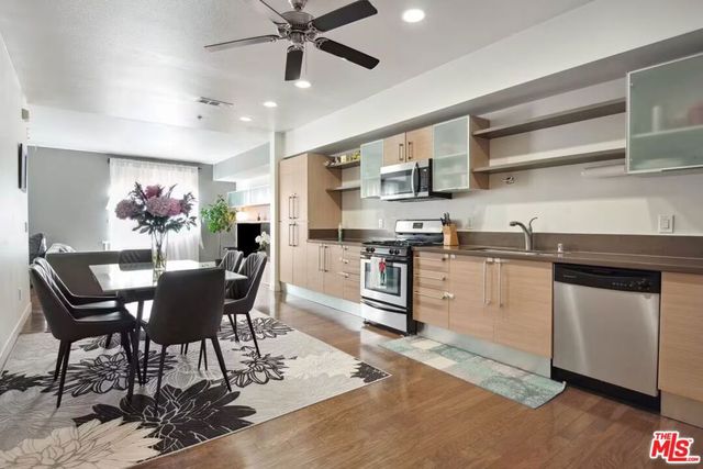 1234 Wilshire Boulevard 435, Los Angeles, CA 90017