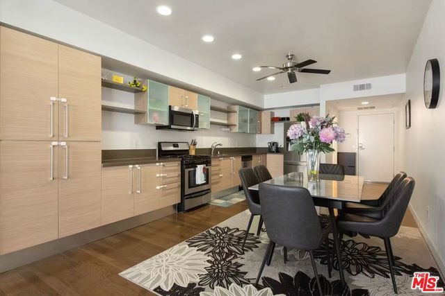1234 Wilshire Boulevard 435, Los Angeles, CA 90017