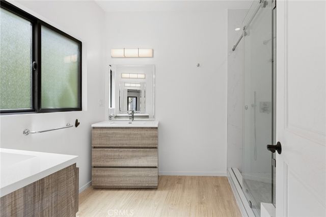 913 N Hilldale Avenue, West Hollywood, CA 90069