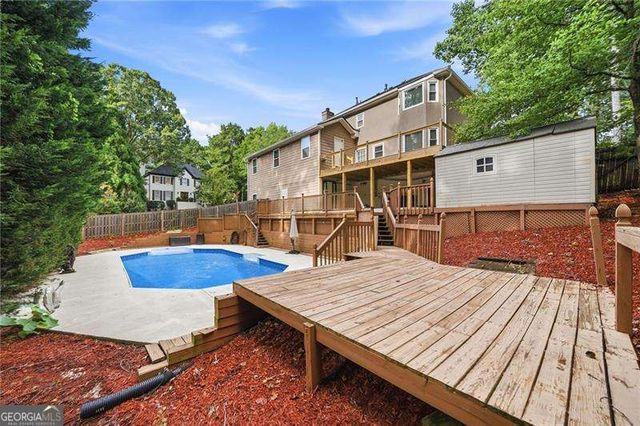 401 Wetona Way, Acworth, GA 30102