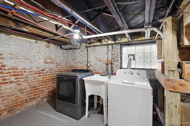 8214 Brush Street, Detroit, MI 48202