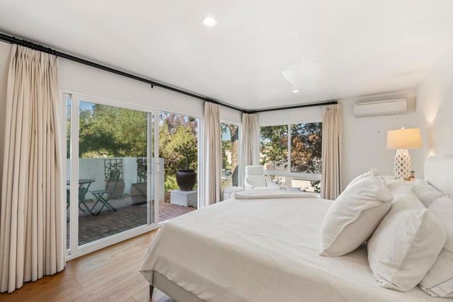 371 Longden Ln, Solana Beach, CA 92075