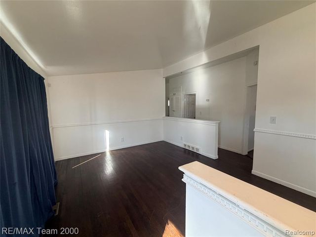 5133 Cherokee Street, Dearborn Heights, MI 48125