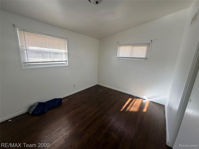 5133 Cherokee Street, Dearborn Heights, MI 48125