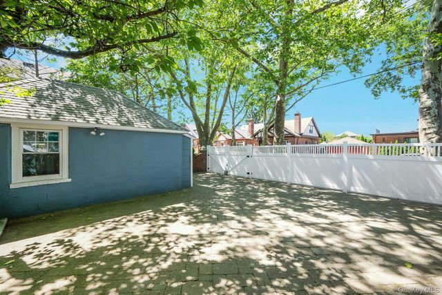 1277 Stadium Avenue, Bronx, NY 10465