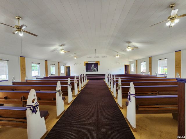 409 S HILL Street, Marion, IL 62959