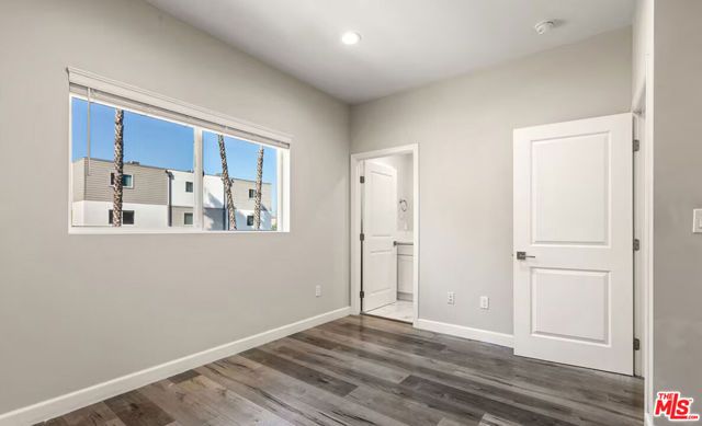 14528 Killion Street, Sherman Oaks, CA 91411