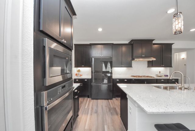 10018 Knollwood Lane, Missouri City, TX 77459