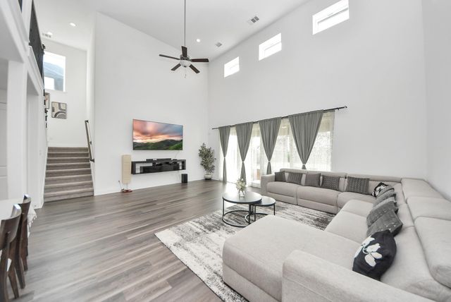 10018 Knollwood Lane, Missouri City, TX 77459