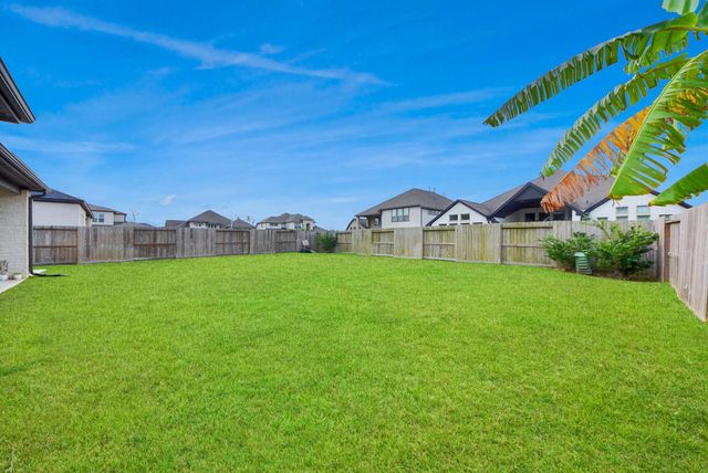 10018 Knollwood Lane, Missouri City, TX 77459