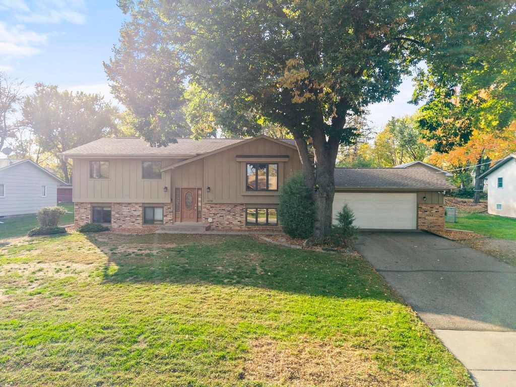 6733 Willow Lane, Brooklyn Center, MN 55430 — photo 4