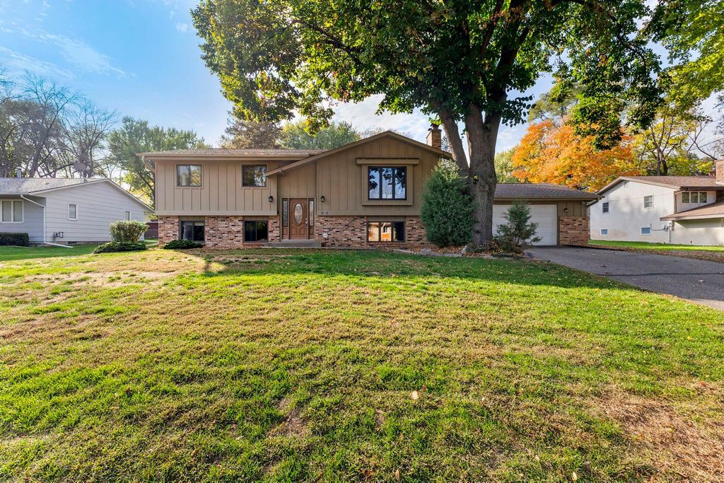 6733 Willow Lane, Brooklyn Center, MN 55430 — photo 5