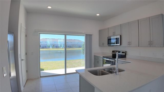3191 SKYLINE LOOP, Kissimmee, FL 34758