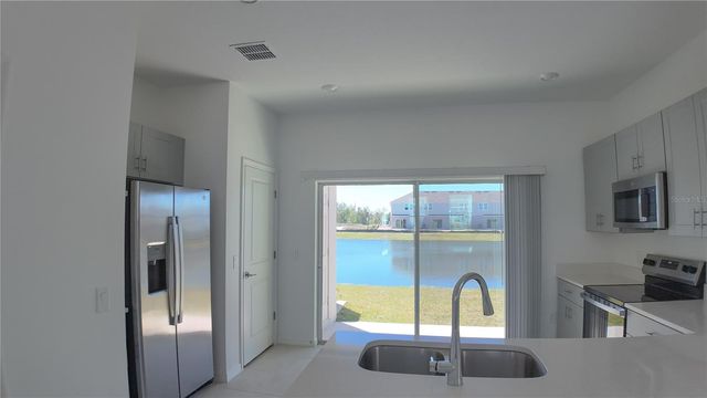 3191 SKYLINE LOOP, Kissimmee, FL 34758