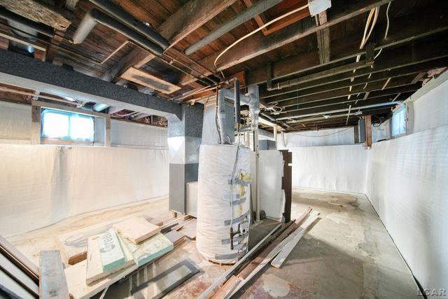 313 Rice Street, Adrian, MI 49221