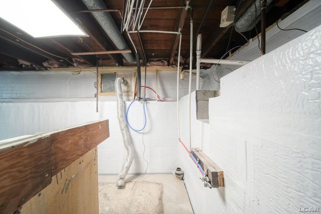 313 Rice Street, Adrian, MI 49221