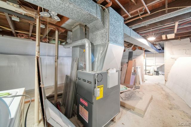 313 Rice Street, Adrian, MI 49221