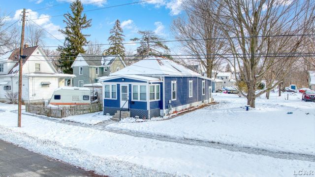 313 Rice Street, Adrian, MI 49221