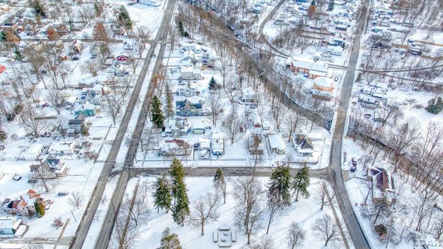 313 Rice Street, Adrian, MI 49221