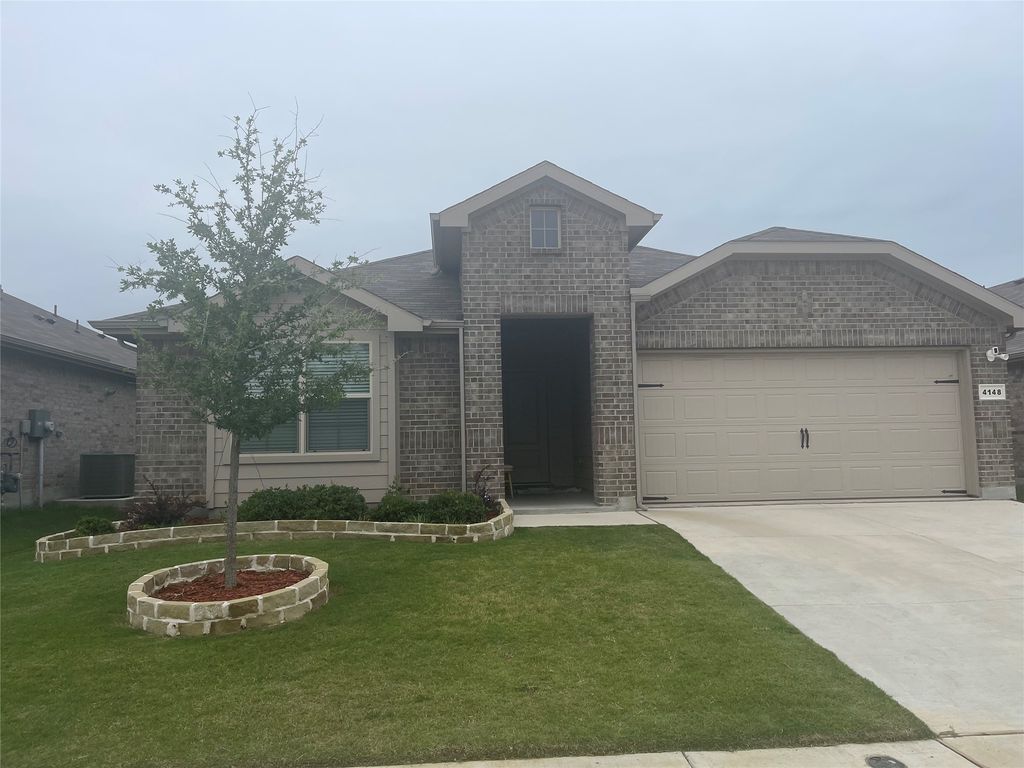 4148 Azam Creek Lane, Fort Worth, TX 76036