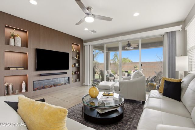 12364 N Amberwood Place, Marana, AZ 85653