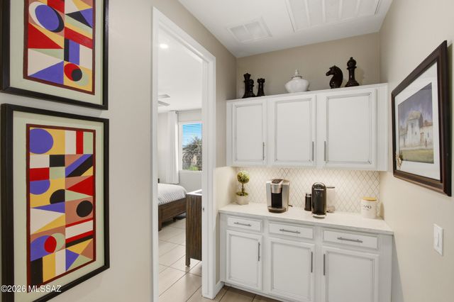 12364 N Amberwood Place, Marana, AZ 85653