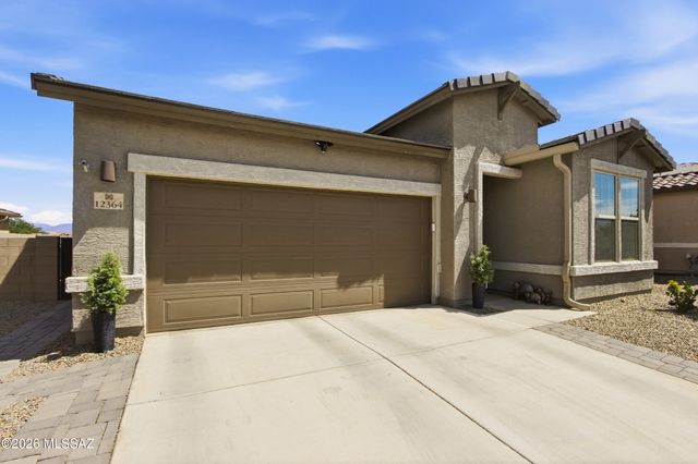 12364 N Amberwood Place, Marana, AZ 85653