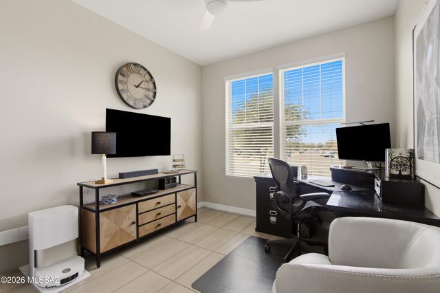 12364 N Amberwood Place, Marana, AZ 85653