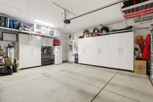 12364 N Amberwood Place, Marana, AZ 85653