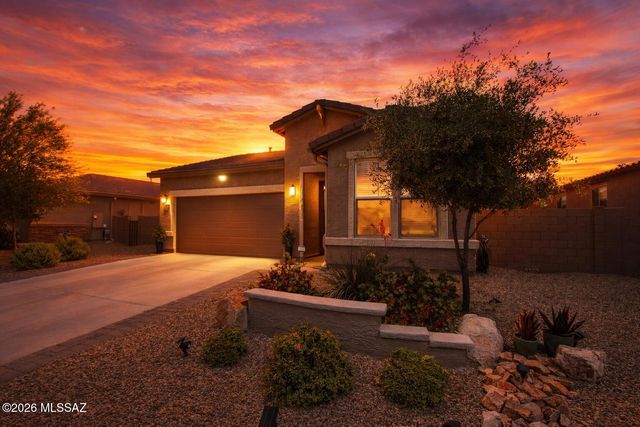 12364 N Amberwood Place, Marana, AZ 85653