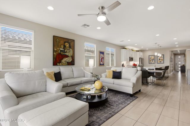 12364 N Amberwood Place, Marana, AZ 85653