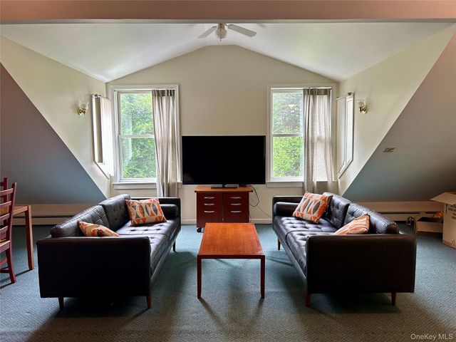 300 Old Sawmill Road, Germantown, NY 12526