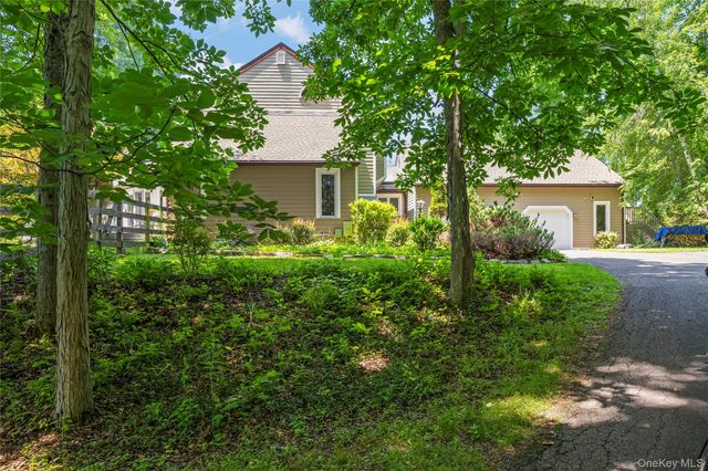 300 Old Sawmill Road, Germantown, NY 12526