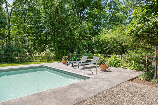 300 Old Sawmill Road, Germantown, NY 12526