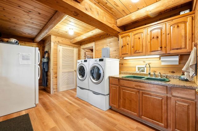12735 Davis Lane, Nevada City, CA 95959