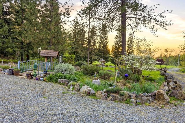 12735 Davis Lane, Nevada City, CA 95959