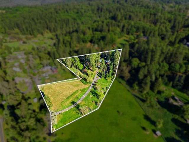 12735 Davis Lane, Nevada City, CA 95959