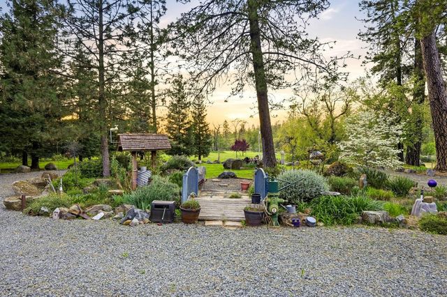 12735 Davis Lane, Nevada City, CA 95959